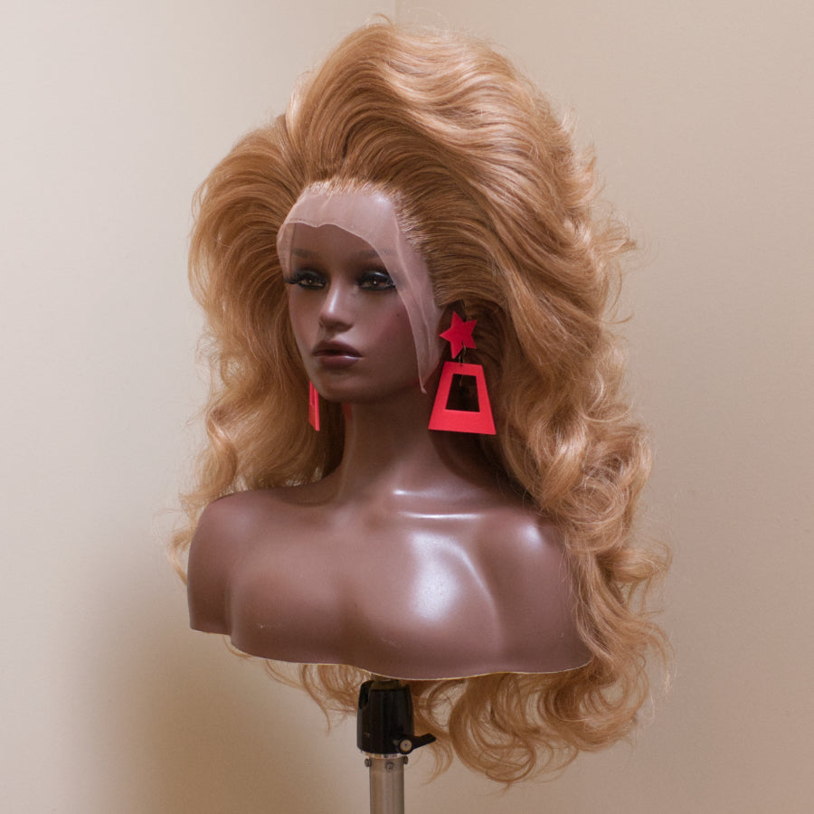 Sandy Bronde Couture Styled by Zak