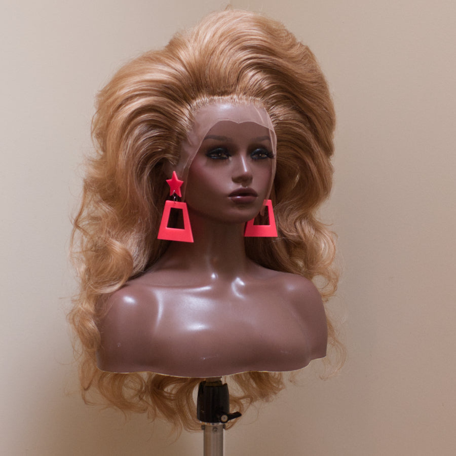 Sandy Bronde Couture Styled by Zak