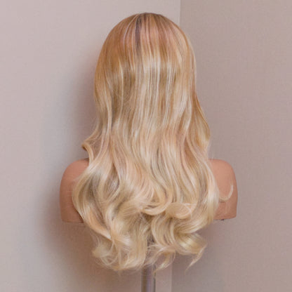 Lifestyle Icon - Tyche Blonde Luxe