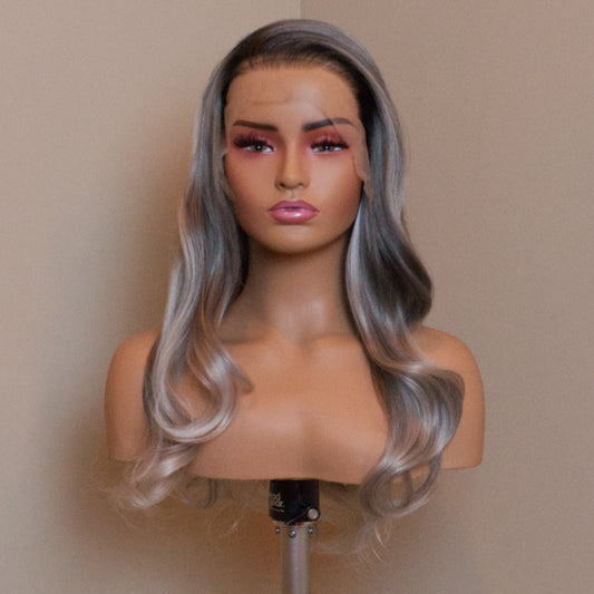 Lifestyle Icon - Nyx Silver Luxe