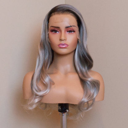 Lifestyle Icon - Nyx Silver Luxe
