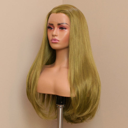 Miss Provocateur - Fashionista Anastasia Olive