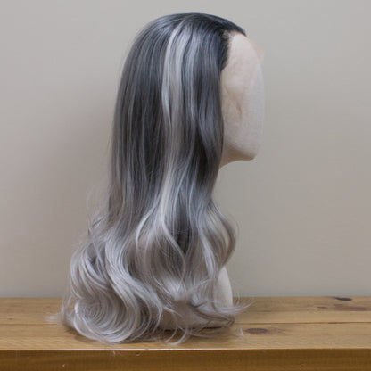 Lifestyle Icon - Nyx Silver Luxe