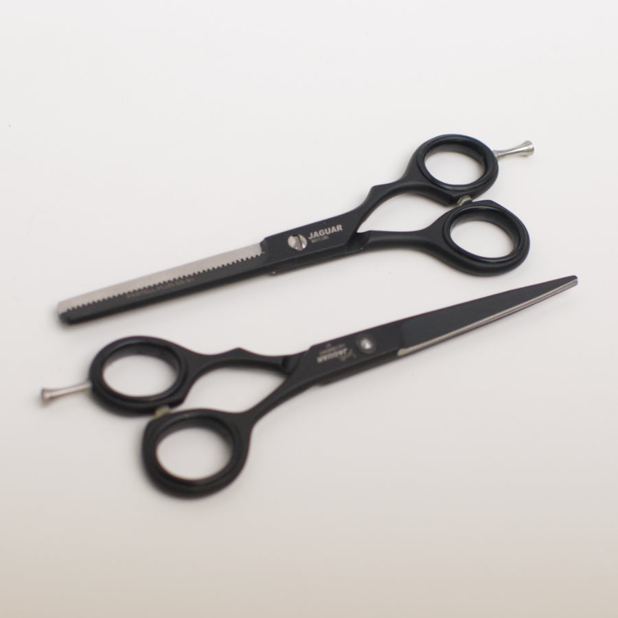 Stylist bundle cutting and thinning scissors